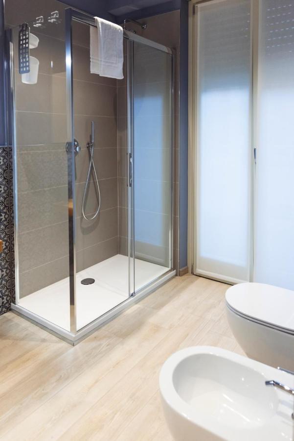 Interno 6 Guest House Cuneo Exterior foto